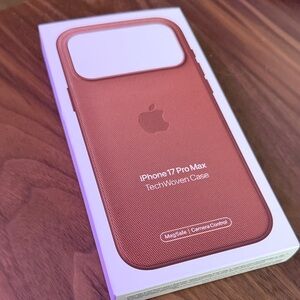 Apple iPhone 17 Pro Max Red Woven Case